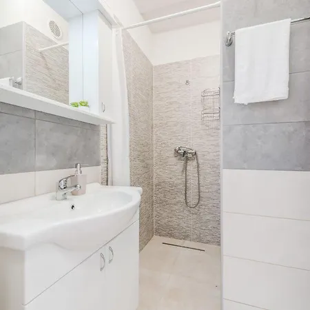 Darija Apartamento Mimice